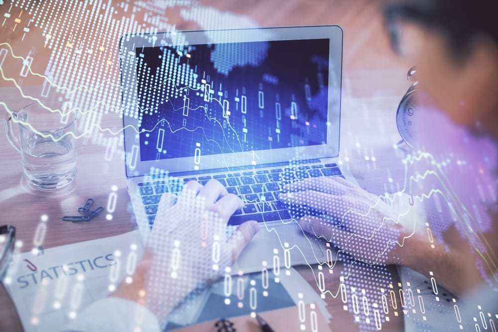 Leveraging Data Analysis: Optimizing Employee Performance and HR in Organizations